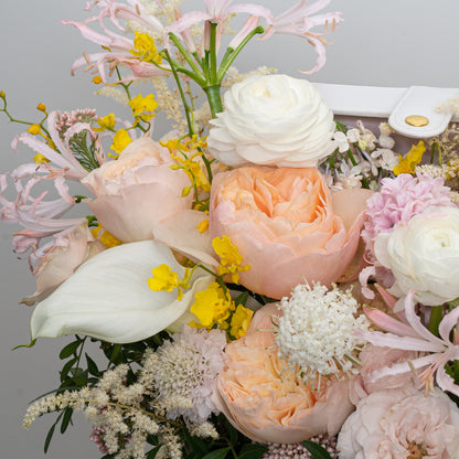 [MD2601] Mother's Day Flower Box - Creamy Peach