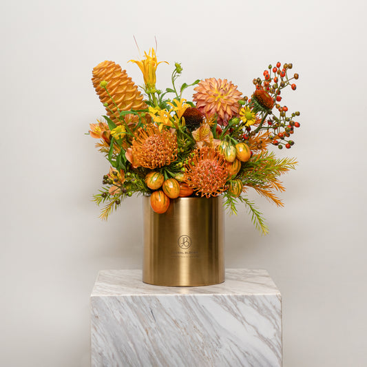 [MAF2602]Moon Bloom - Vase Flower Arrangement